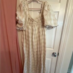 Chic Cream Long Sleeve Dress